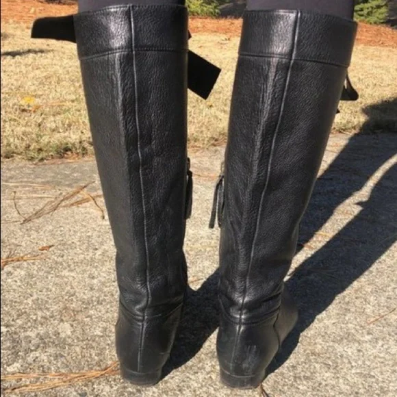 MIU MIU Black Leather Bow Boots